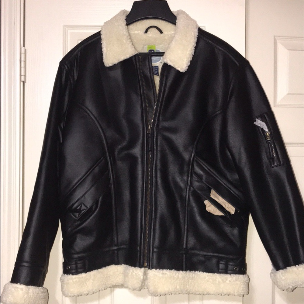 >VERY CUTE FUR WINTER BLACK JACKET WHISPERING SMITH LONDON LIKE NEW CONDITION